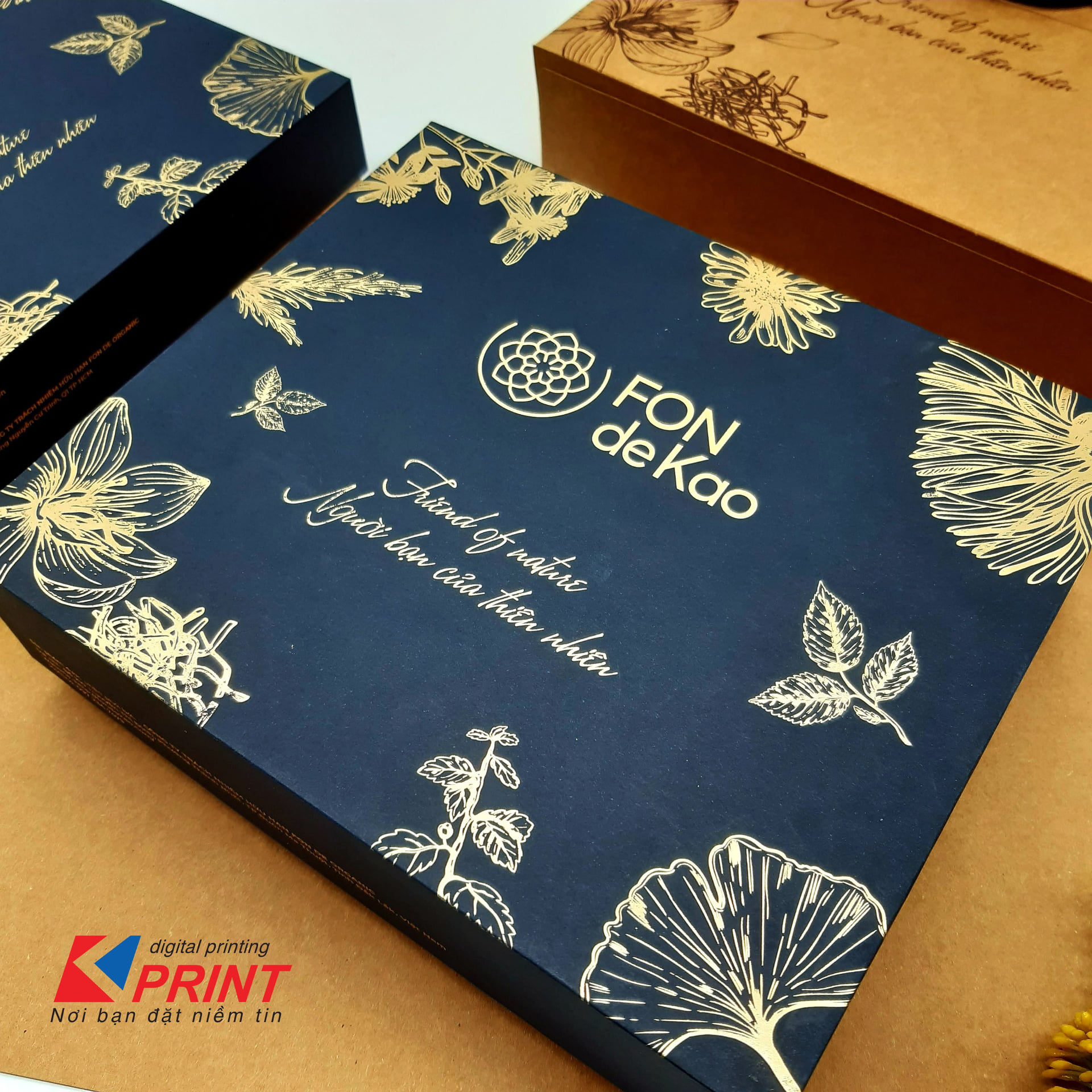 in hộp quà theo yêu cầu
